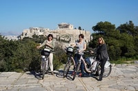 Historic Athens, tour per bici elettriche a piccoli gruppi - Housity