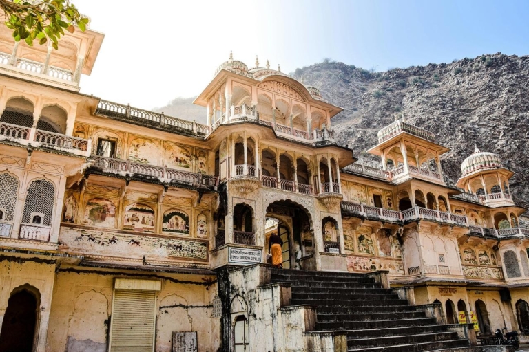 Jaipur Private Day Tour Tour with Guide & Monument Tickets