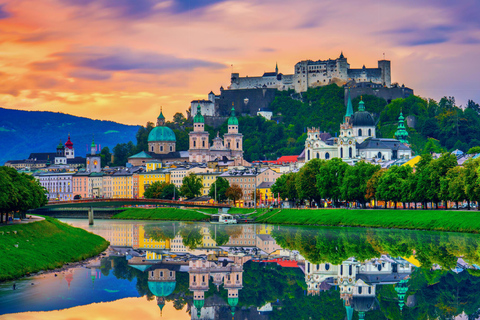 Från Wien: Dagsutflykt till Hallstatt och Salzburg &amp; båtturDelad tur