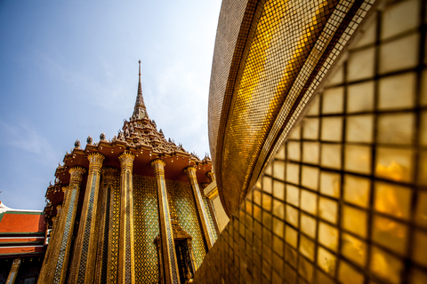 Experiência no Templo e no Rio dos Reis de Bangkok com um morador localExcursão em grupo compartilhada