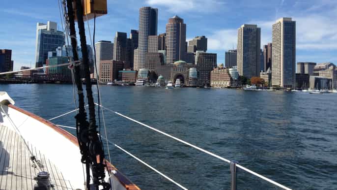 boston downtown harbor sailing cruise