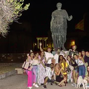 Roma: Tour della vita notturna con bar e barrette di storia succulenta