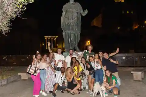 Rome : Histoire Juicy Bar Hop Top Nightlife Tour