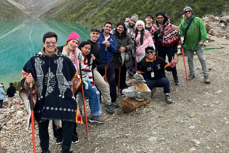 Cusco5-d: RainbowMountain, Humantaylake&Machu Picchu |All in