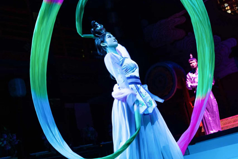 Chengdu: Jinguan Palace Banquet with Dinner/Lunch and Show General Admission (Section B)