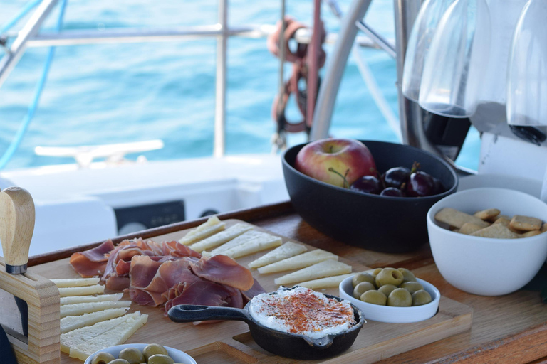 Barcelona: Sailing with Open Bar, Catalan Snack & Swim Stop