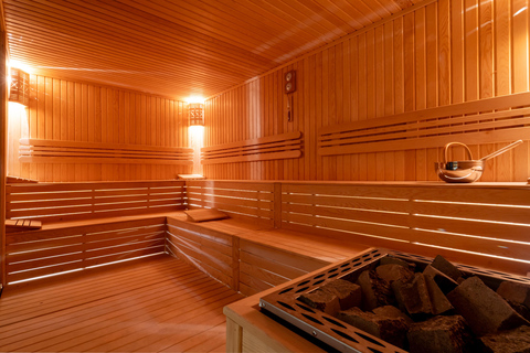 Istanbul: Public, Private or VIP Hammam & Spa in Old City In Public Bath ( max. 5 guests at the same time )