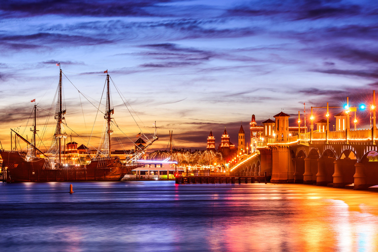 St. Augustine: rejs o zachodzie słońca z szampanemŚw. Augustyn: rejs o zachodzie słońca z szampanem i drinkami