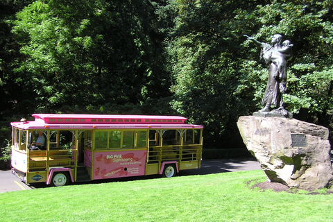 Portland, Oregon: Pink Trolley Hop-On Hop-Off Tour