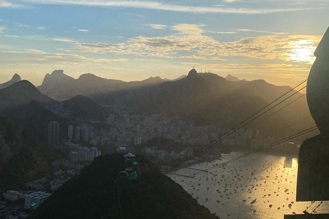 Destaques do Rio: Cristo, Pão de Açúcar e muito mais em um tour particular