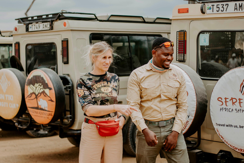 Arusha: Ngorongoro Crater & Tarangire 2-Day Safari Tour