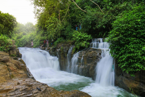 From Colombo: Seethawaka Gardens and Waterfall Day Trip