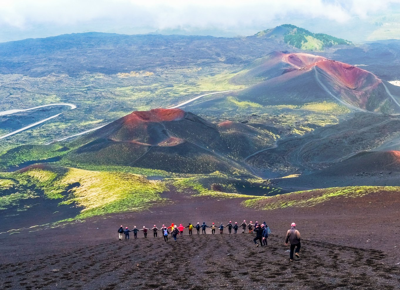 Etna: Vandre op til 3000 m med kabelbane og firehjulstrækker