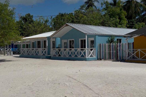 Punta Cana: VIP Saona Island Tour with Drinks and Food Included Punta Cana: VIP Saona Island Tour with Drink and Food Included