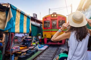 Schwimmende Märkte Bangkok: Privat, Eisenbahnmarkt & Kokosfarm