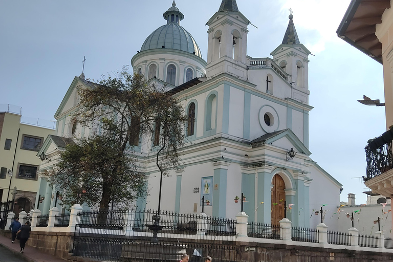 基多专属之旅：赤道纪念碑与殖民风情基多私人定制之旅：赤道纪念碑与殖民风情基多