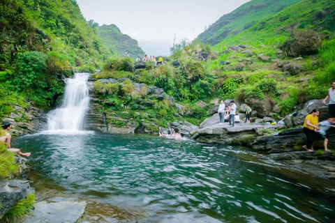 Ha Giang Loop - Na Hang Lake Boat trip 4 Days Motorbike tour Easy Rider