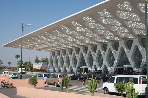 Marrakesz: prywatny transfer z lotniskaAirport Transfer z lotniska w Marrakeszu do strefy 1