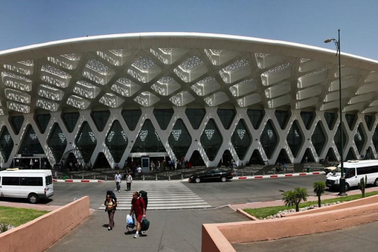 Marrakesz: prywatny transfer z lotniskaAirport Transfer z lotniska w Marrakeszu do strefy 1