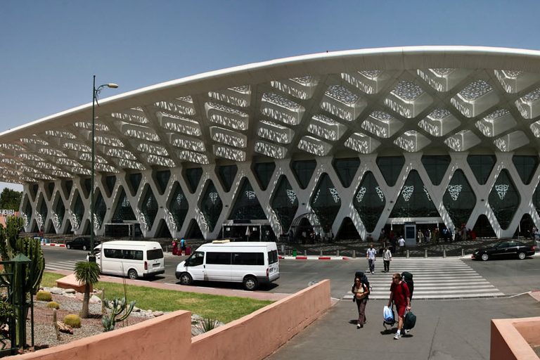 Transfert privé depuis ou vers l’aéroport de MarrakechTransfert depuis l’aéroport de Marrakech vers la zone 1