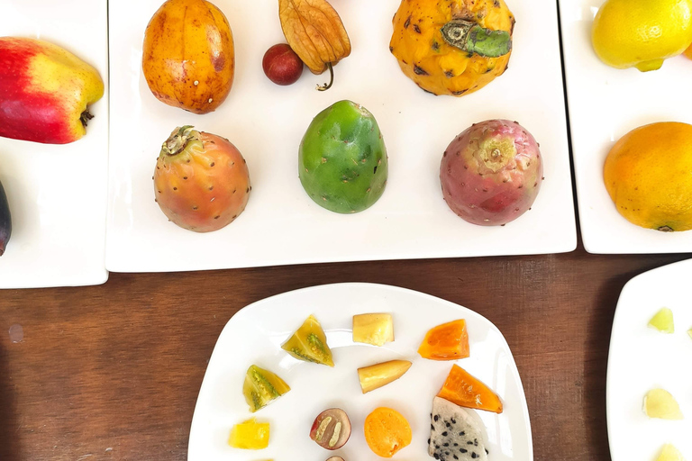 Lima: Market Tour, 35 Fruits Tasting & Cooking Class