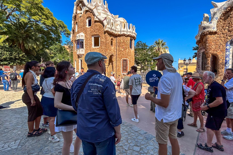 Barcelona: Park Güell Guided Tour with Skip the Line Ticket Spanish Tour