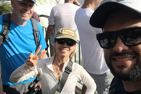 Iguazu Extreme Day: Sunrise, São João Trail & Macuco Safari