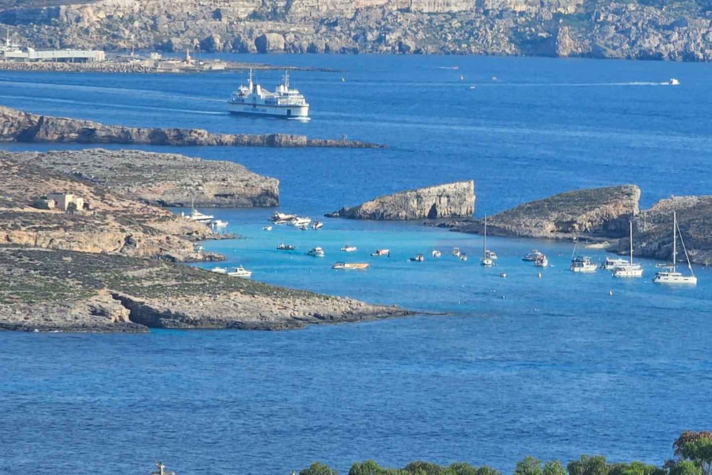Gozo: Comino's Blue Lagoon Roundtrip Speedboat Transfer