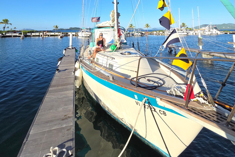 St Thomas: Jeep Tour & Sailing Snorkel Cruise Combo St Thomas: Jeep Tour & Sailing Snorkel Cruise Combo