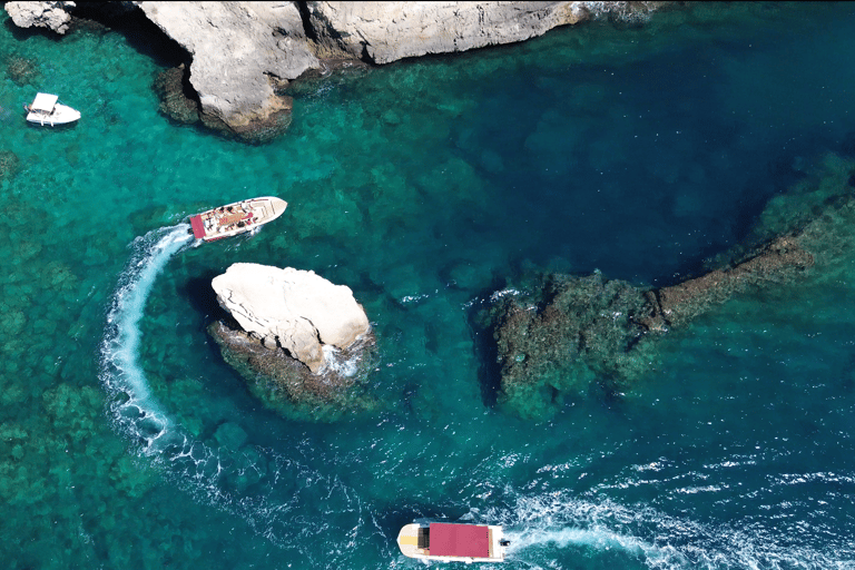 Syracuse: Ortigia Island and Sea Caves Boat Tour