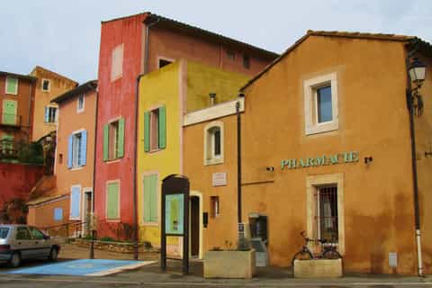 Depuis Avignon: visite du marché et visite des villages du Luberon