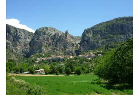 from avignon aix en provence and verdon fullday experience