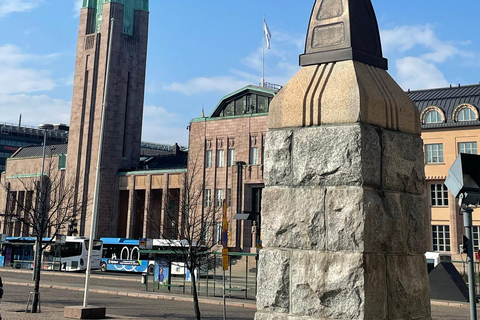 Helsinki: Airport & Capital History Private Tour by Car