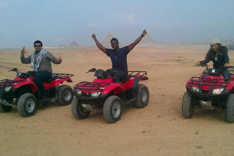 Pirámides de Guiza: tour de 1 hora en quad por el desierto1 hora en quad por el desierto Paseo en camello de 1 hora