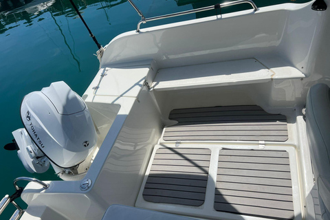 Split: Private Speedboat Charter 3 Islands Half-Day Boat Tour with Blue Lagoon