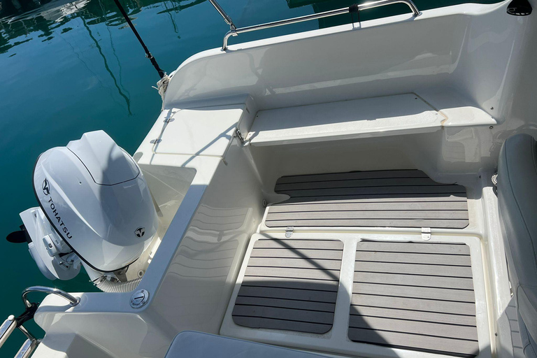 Split: Private Speedboat Charter 3 Islands Half-Day Boat Tour with Blue Lagoon