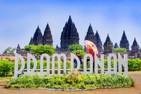 YOGYAKARTA; ASCENSO AL BOROBUDUR Y TEMPLOS DE PRAMBANANYogyakarta; Templo de Borobudur y Templo de Prambanan