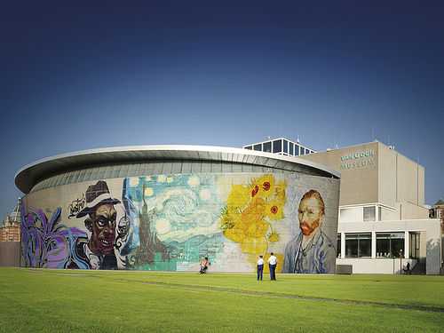 Amsterdam: Van Gogh Museum Guided Tour with Entry Ticket