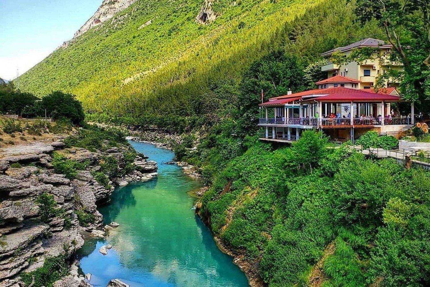 Von Tirana/Durres/Golem: Permet, Canyon und Thermalbäder.