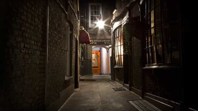 jack the ripper tour in londons east end