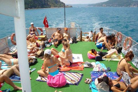 Marmaris: All Inclusive Boat Tour with Lunch