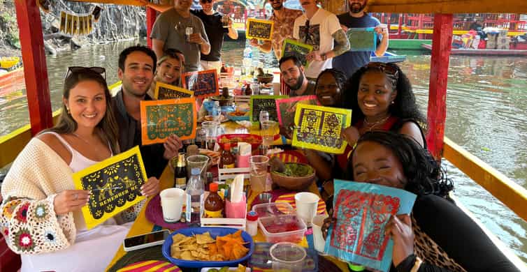 Mexico City: Xochimilco Boat with Guacamole & Premium Drinks photo 3