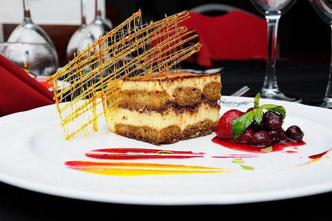 بوينس آيرس: عرض كارلوس جارديل تانجو مع عشاء اختياريبوينس آيرس: عشاء وعرض كارلوس جارديل تانجو لكبار 