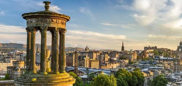 Edinburgh Landausflug: Stadtführung & Royal Yacht Britannia