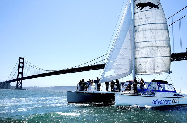 San Francisco: crociera in catamarano sotto il Golden Gate Bridge