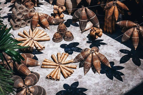 Hanoi: Women Museum or Fish Trap, Soy Sauce, Incense Village PRIVATE: Fish Trap Village & Soy Sauce & Incense, Hat, Lunch