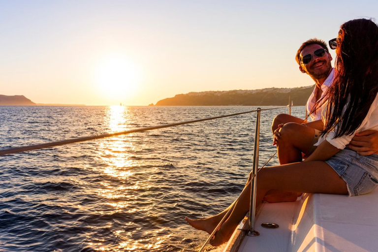 Heraklion Luxury Catamaran Dia Isla -Gourmet Lunch Top RatedPrincipal - Matin ou coucher de soleil