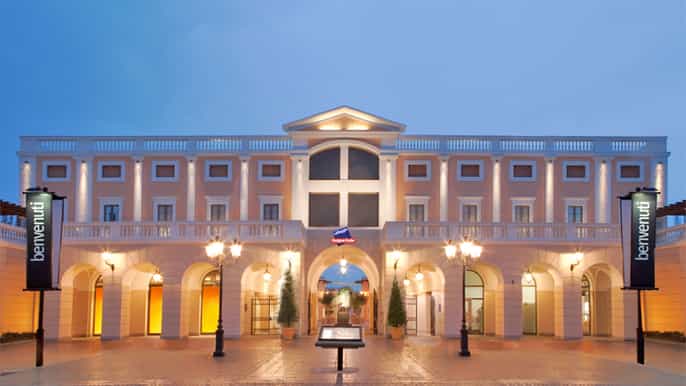 from naples la reggia designer outlet trip