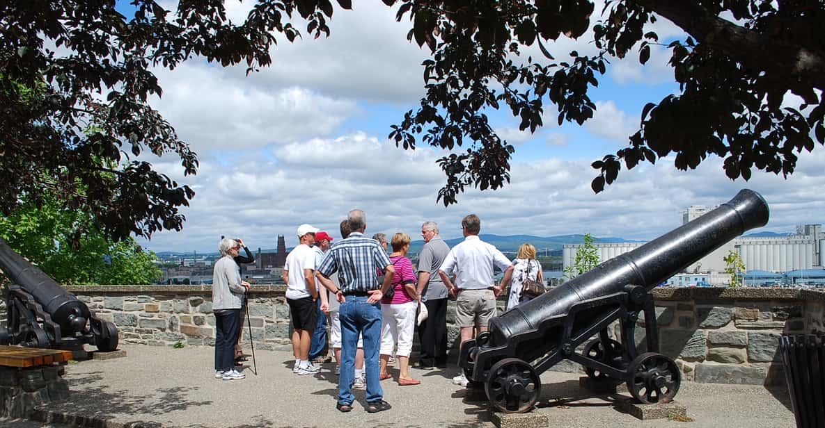 Old Quebec City: 2-Hour Grand Walking Tour