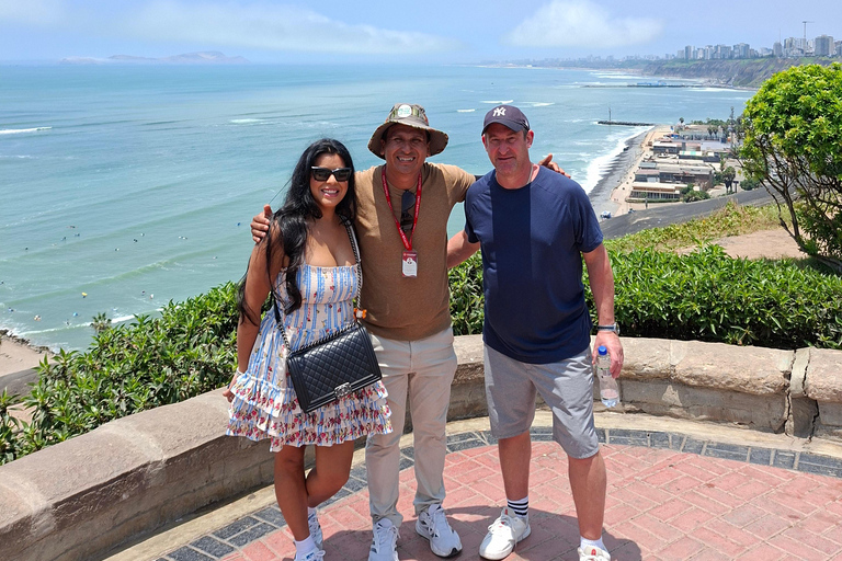 Barranco Sightseeing Tour: Lima's Bohemian and Artistic District Barranco Walking Tour: Lima's Bohemian and Artistic District